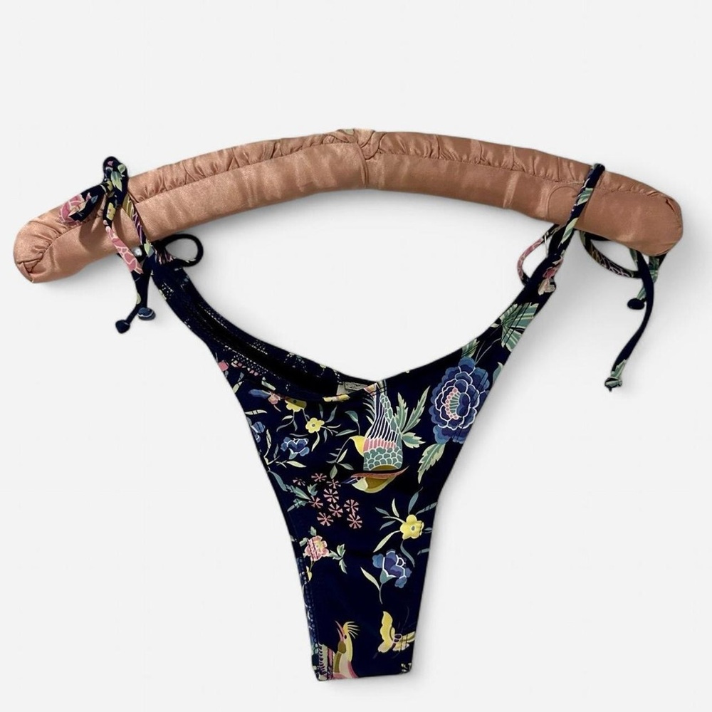 NWT Ris-K Navy Floral Bikini Bottoms Sz S